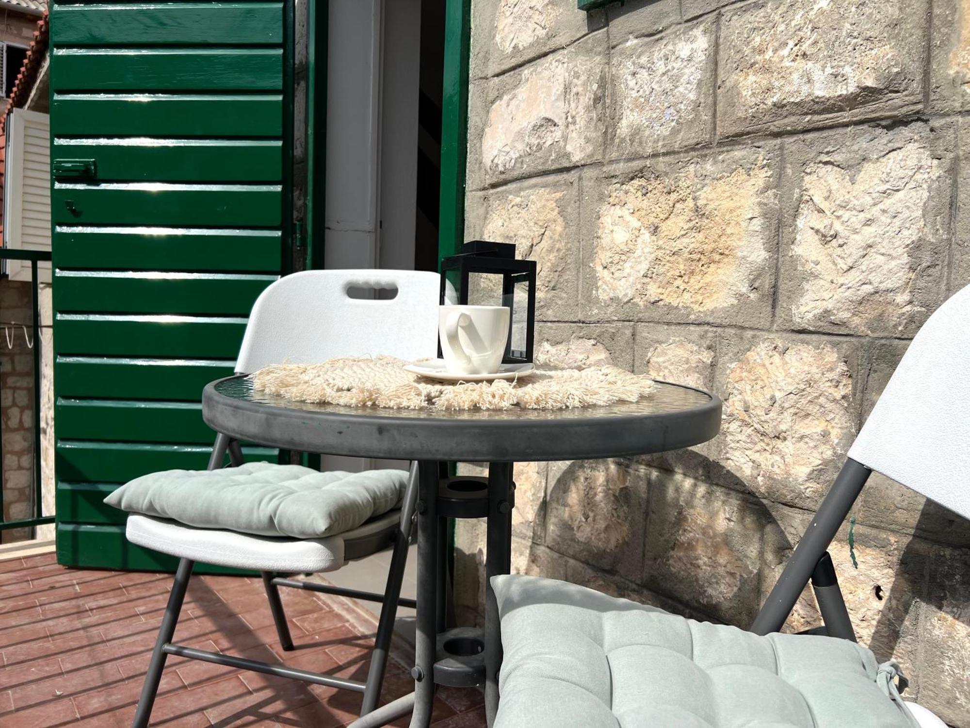 Apartman Lucijan Kastela Exterior photo